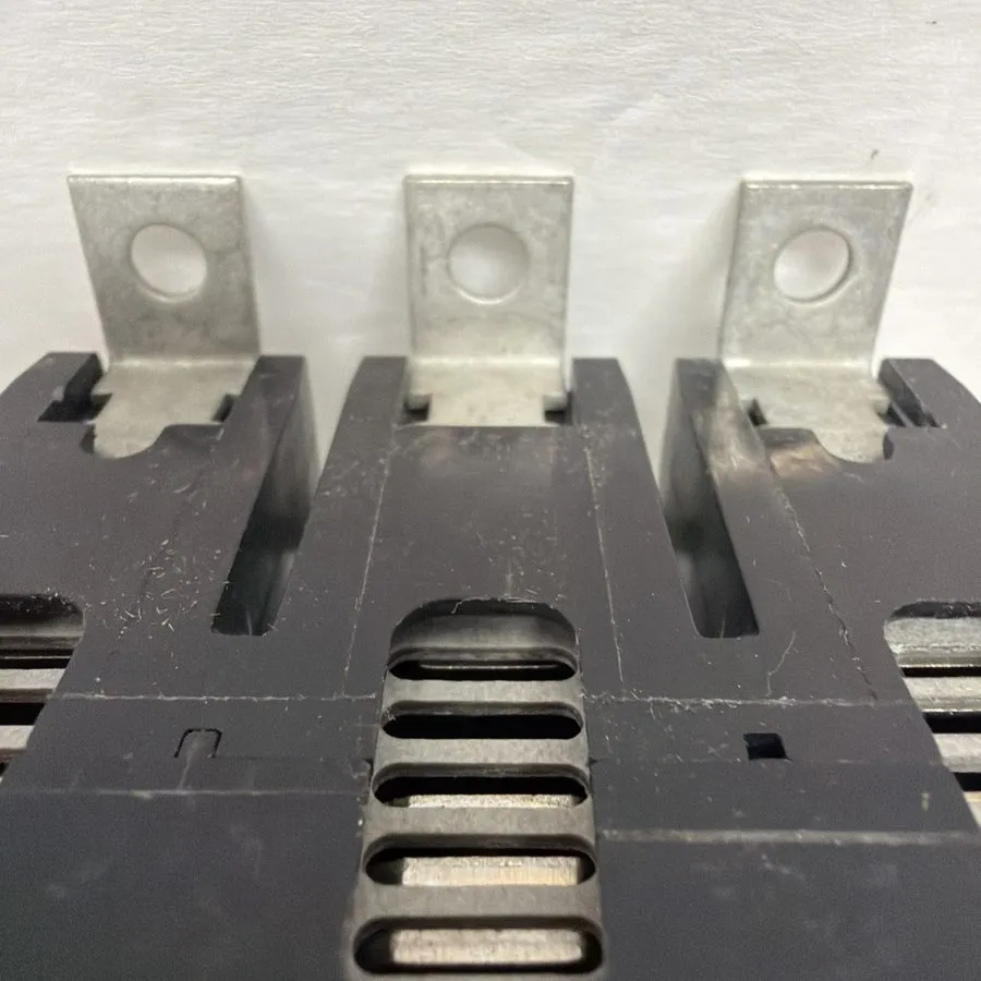 Автоматический выключатель Eaton GHB3050 THERMAL CIRCUIT BREAKER 50A, 3-Phases,  — фото лота 1
