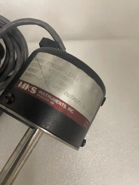 Датчик давления MKS Pressure Transducer Type 122A-12104 10 Torr input +/-15 VDC — фото лота 1