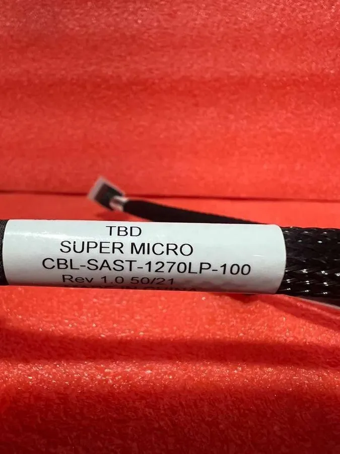 Кабель Supermicro CBL-SAST-1270LP-100 SlimlineLP x8 to 2x MiniSAS HD x4 (SFF-864