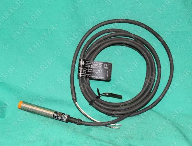 Датчик приближения IFM Efector IF5765 Inductive Proximity Switch Sensor IFA2004-