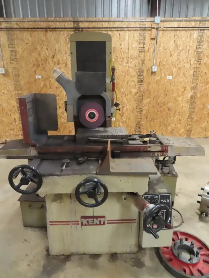Патрон 1989 KENT KGS-250AH Surface Grinder, 3,480 RPM, 8" x 18" Magnetic Chuck — фото лота 2