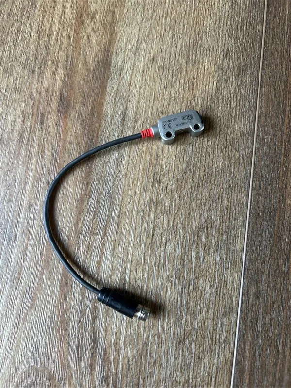 Фотоэлектрический датчик Keyence PR-M51CP Photoelectric switch sensor