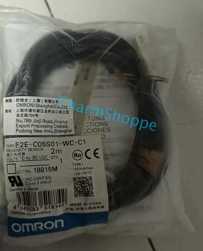 Датчик приближения Proximity Sensor E2E-C05S01-WC-C1