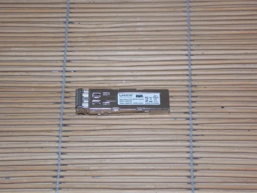 Трансивер Cisco Linksys MGBLH1 1000BASE-LH SFP Transceiver