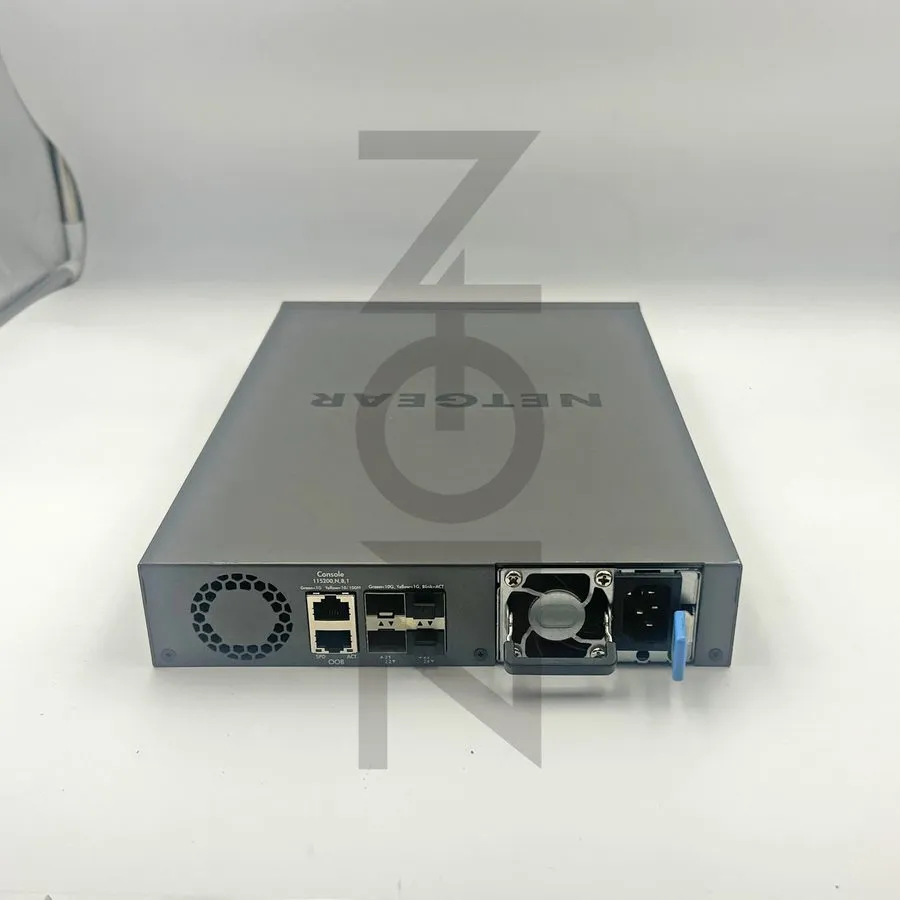 Коммутатор NETGEAR M4300-24X XSM4324CS 24-Port 10GBase-T 480Gbps Half-Width Laye
