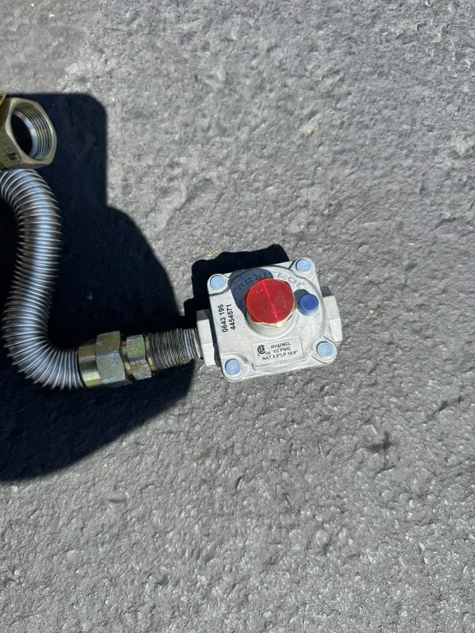 Трубопроводная арматура Maxitrol RV47NCL Gas Pressure Regulator W10132345 1/2 PS