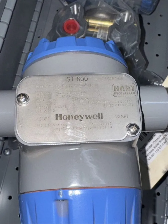 Датчик давления HONEYWELL STG840-E1GC1A-1-A-AHC-11S-B-20A0-00-0000 PRESSURE TRAN — фото лота 2