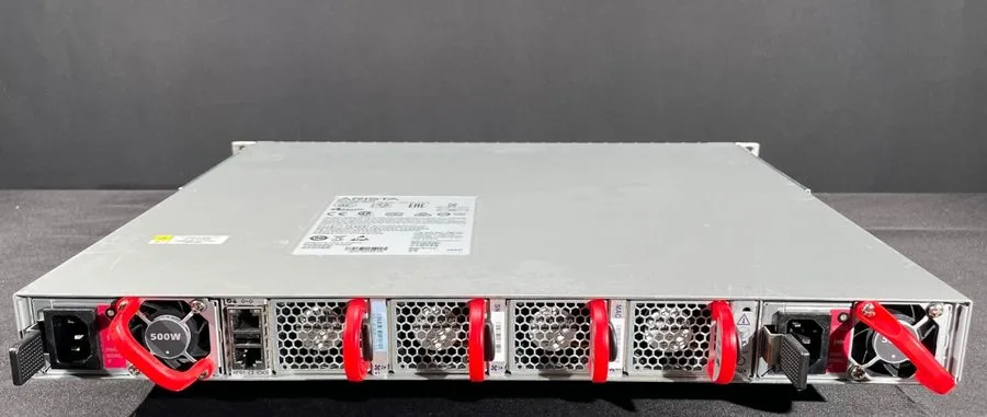 Коммутатор Arista DCS-7160-48YC6-F 48x 25GbE SFP28 6x 100GbE QSFP28 Switch W/ Du