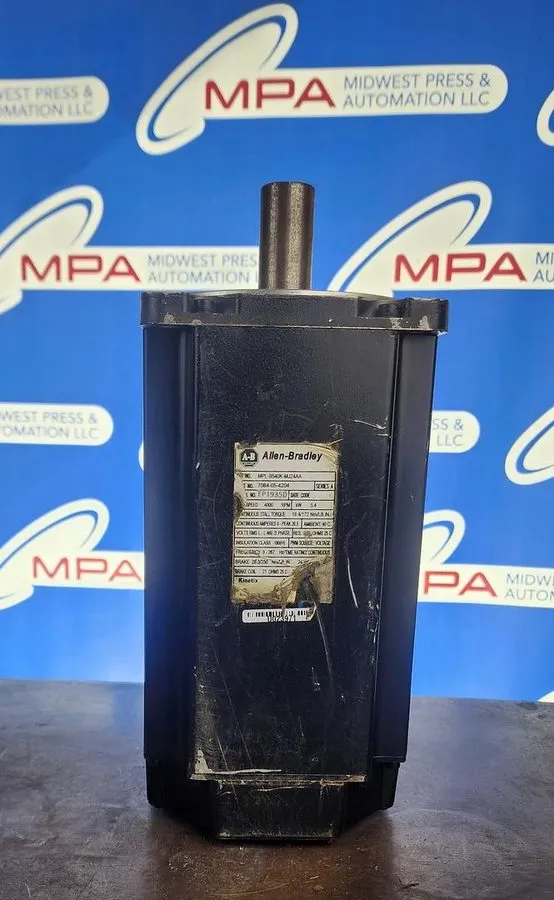 Серводвигатель Allen Bradley MPL-B540K-MJ24AA, 7064-05-4204 AC Servo Motor
