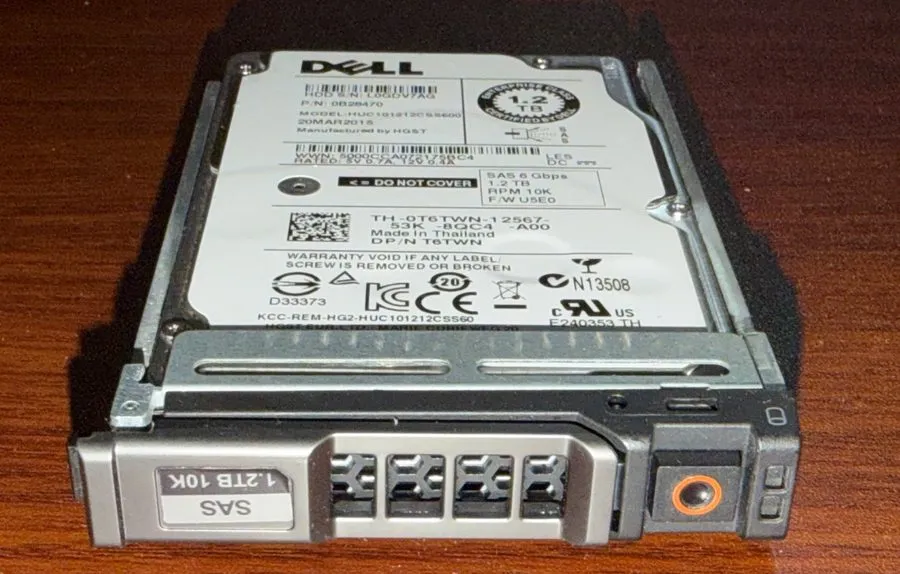 Жёсткий диск HPE 1.2TB 10K SAS 6Gb/s 2.5" Enterprise HDD 726480-001 HUC101212CSS