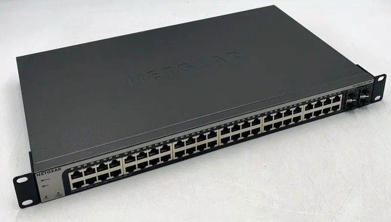 Коммутатор NetGear ProSafe GS748Tv5 48-Port Gigabit Ethernet Switch