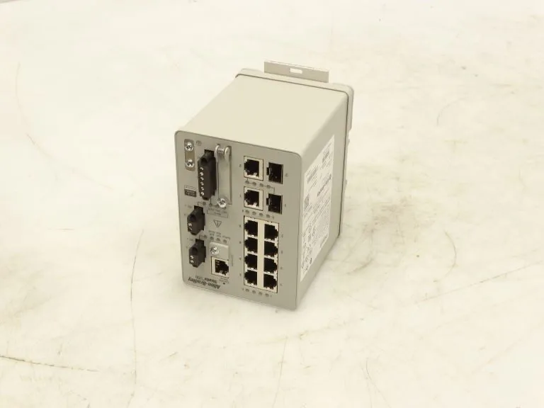 Коммутатор Allen Bradley 1783-BMS10CGL AB SER A ETHERNET SWITCH