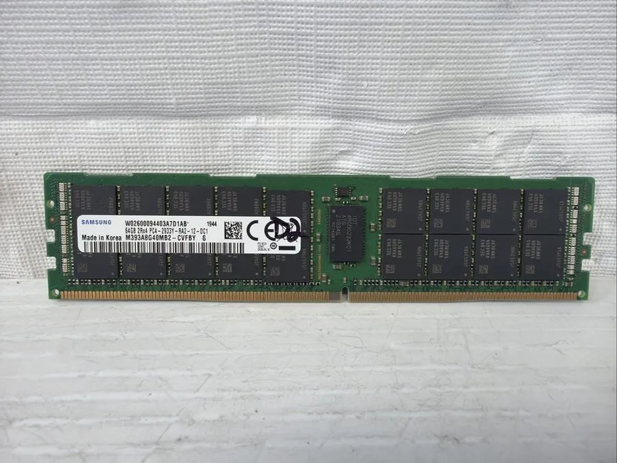 Модуль памяти Samsung 64GB DDR4-2933 ECC RDIMM Server RAM 2Rx4 M393A8G40MB2-CVFB — фото лота 1