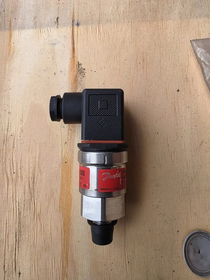 Датчик давления DANFOSS 060G1111 MBS 3000 Pressure Transmitter — фото лота 2