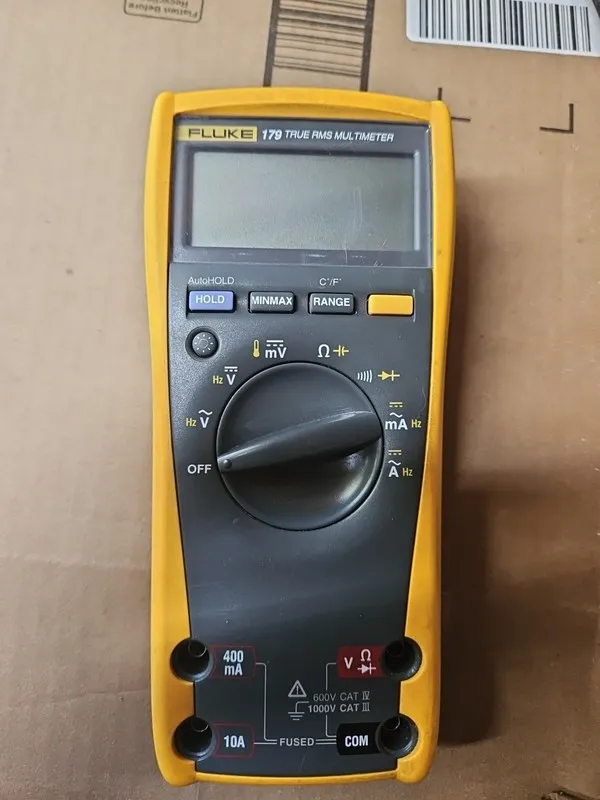 Мультиметр Fluke 179EDA2 Handheld Digital Multimeter — фото лота 1