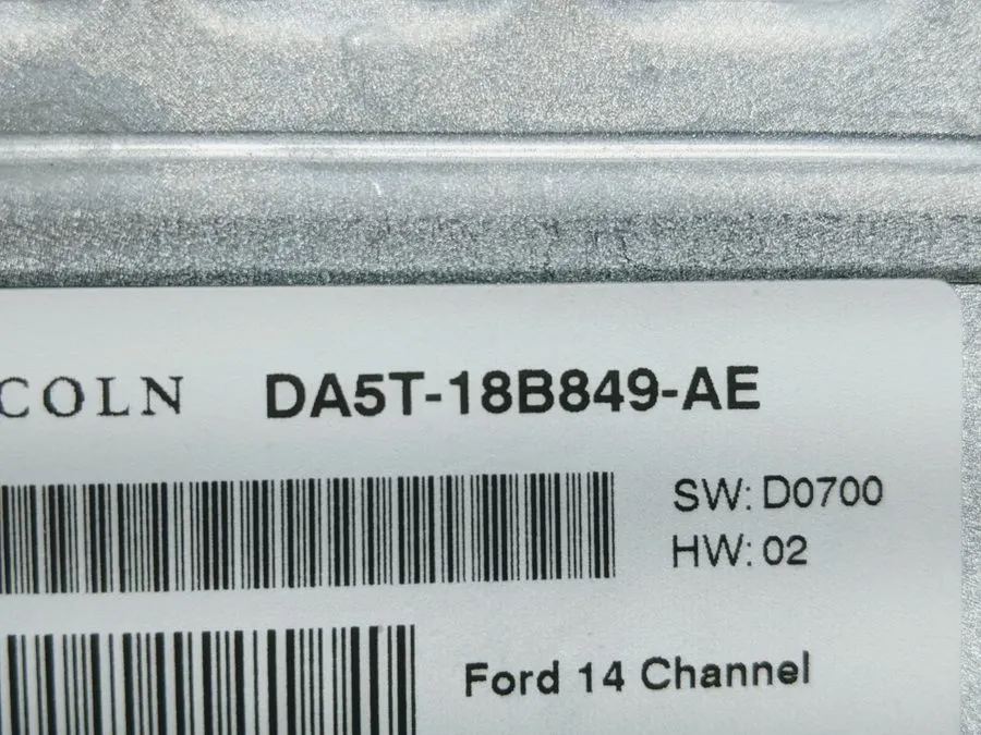 Усилитель DA5T-18B849-AE Lincoln MKT MKS Lear THX amplifier REMANUFACTURED CORE 