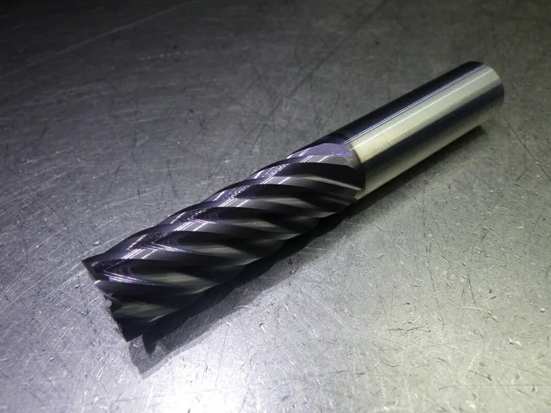 Режущий инструмент Kyocera / SGS 3/4" 7 Flute Carbide SQ Endmill 3/4" Shank 7724 — фото лота 1