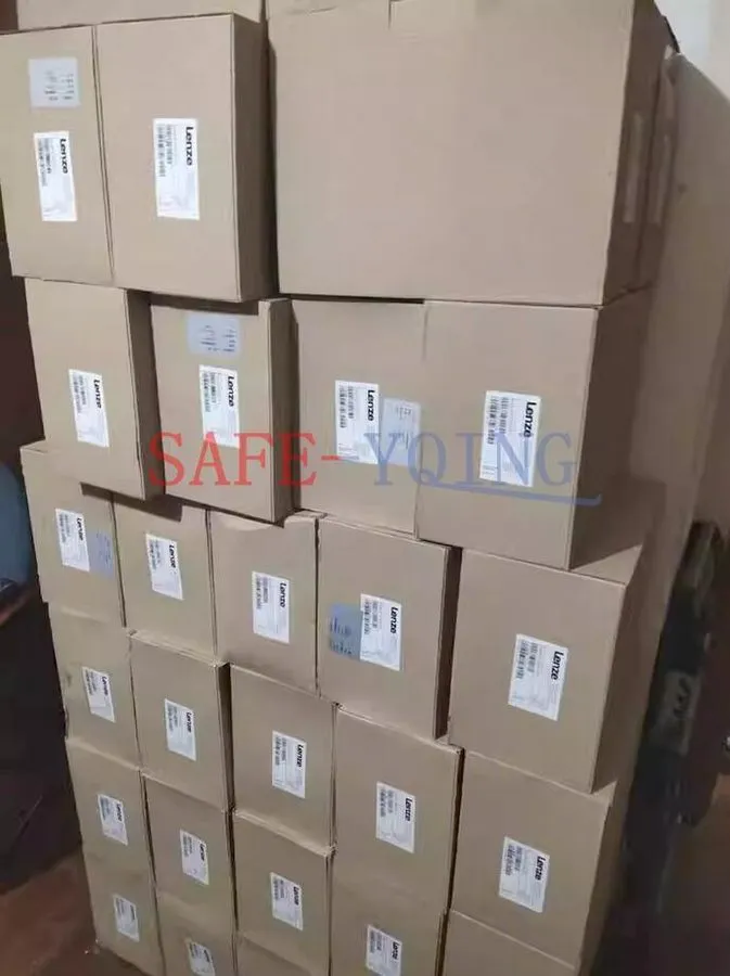 Сервопривод Lenze EVS9321-ET Inverter Servo Drive