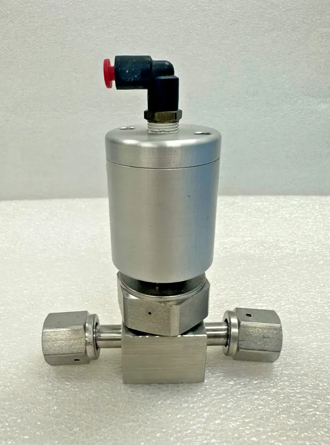 Клапан Swagelok 6LV-DFHFR4-P-C 316L VAR UHP Diaphragm Sealed Valve FNSP