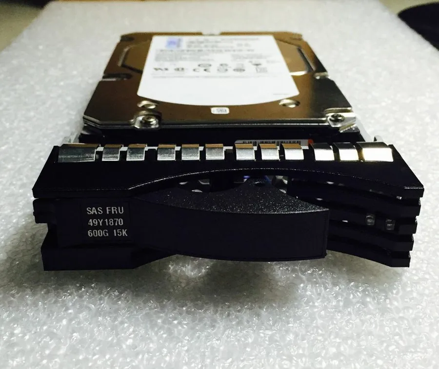 Жёсткий диск IBM 49Y1869 600GB 49Y1870 49Y1866 15K 6Gb 3.5'' LFF SAS Hot Swap HA