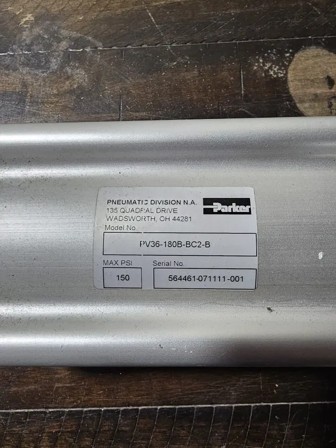 Пневмоцилиндр PARKER PV36-180B-BC2-B PNEUMATIC ROTARY ACTUATOR CYLINDER, DUAL SH — фото лота 1