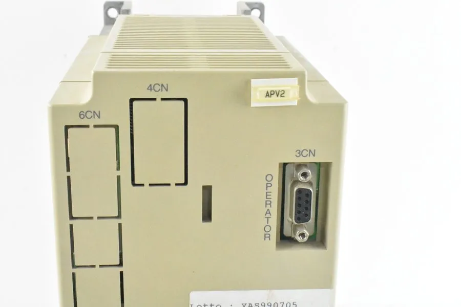 Сервопривод Yaskawa Servopack SGDB-05VD