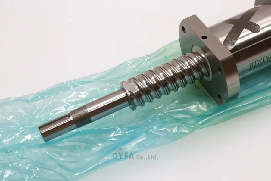Шарико-винтовая передача HIWIN NoPreload Rolled Ball Screw S130CZX-1, 3320B+485L — фото лота 1