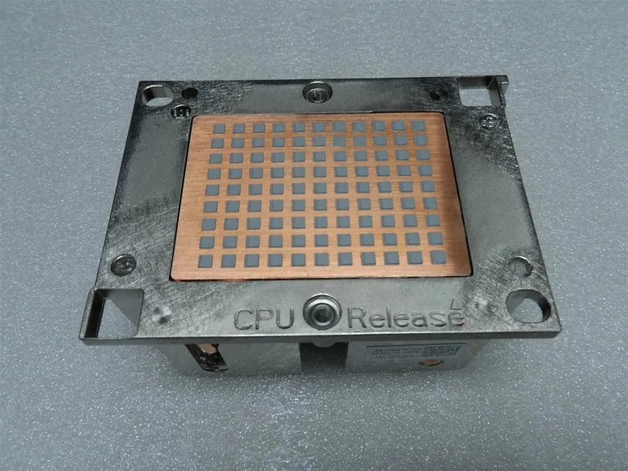 Процессор Dell PowerEdge Server R940 CPU Processor Heatsink 98C85 098C85