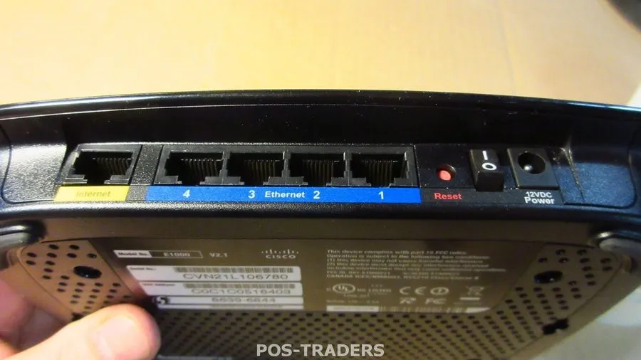 Маршрутизатор Cisco Linksys E1000 Wireless-N Router 300Mbps 4-Port WiFi Home Net