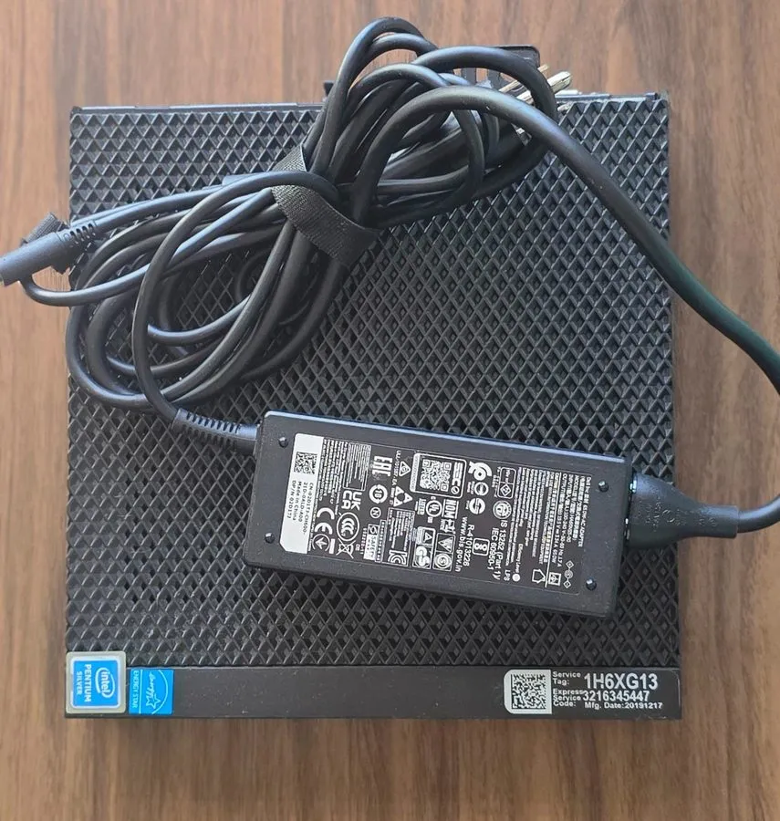 SSD-накопитель DELL Wyse 5070 Thin Client Intel Pentium Silver J5005 1.5 GHz 8GB — фото лота 1