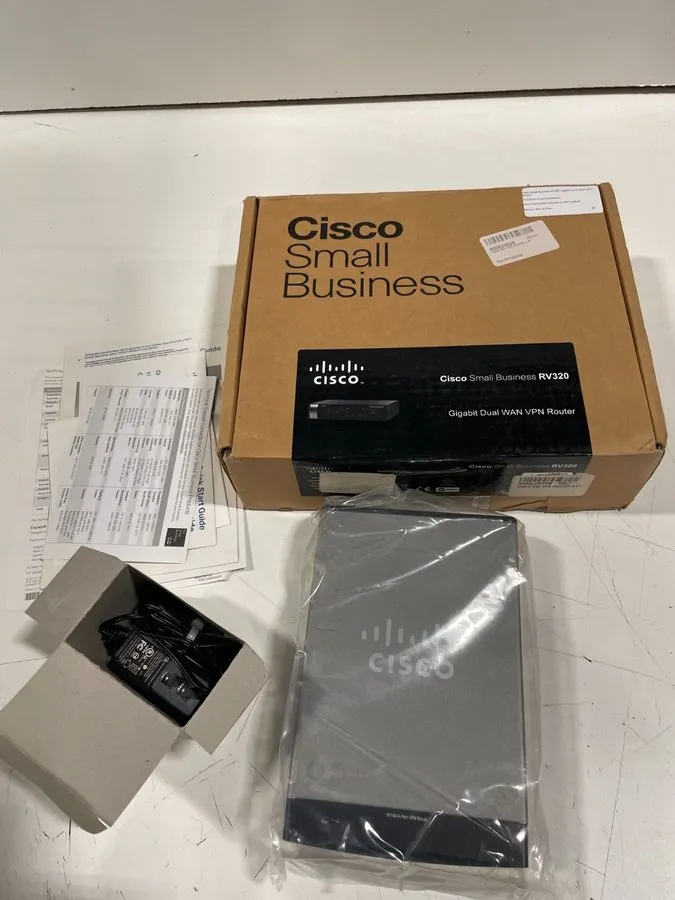 Маршрутизатор Cisco RV320 4-Port Gigabit Dual Wan VPN Security Router