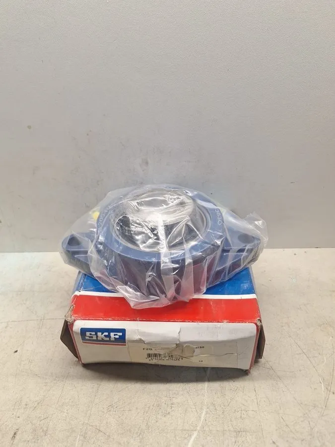 Подшипник SKF F4B 200-RM Flange Ball Bearing Unit 2 in Bore 4-Bolt — фото лота 1
