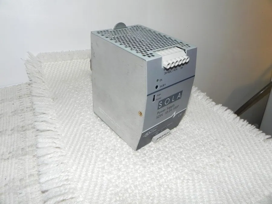 Блок питания Emerson SolaHD SDN 10-24-100P Power Supply 24VDC 10A 240W DIN Rail — фото лота 1