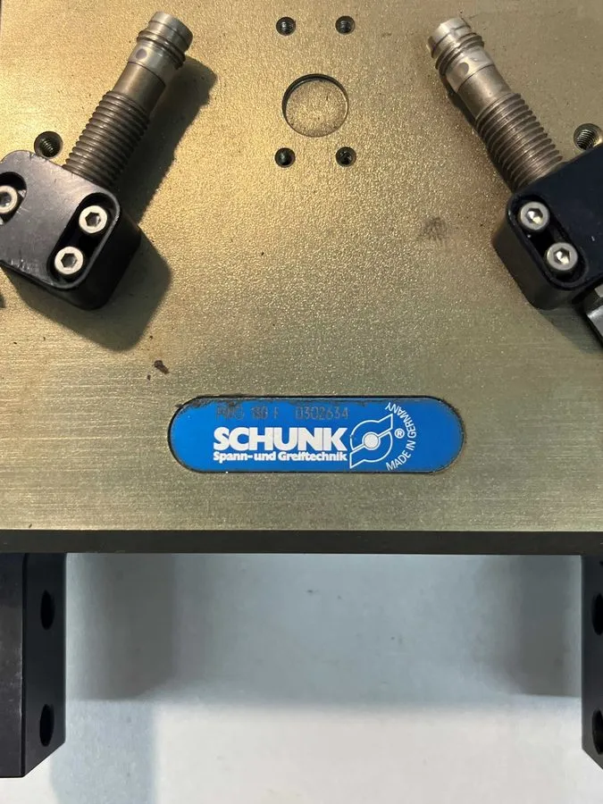 Робот SCHUNK GWB 34 2-Finger Angle Gripper Pneumatic Schunk 307135