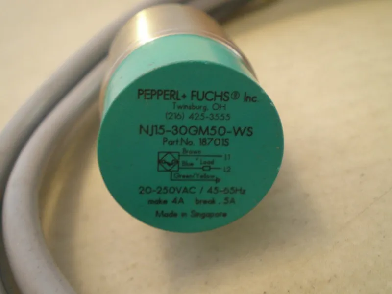 Датчик приближения Pepperl + Fuchs NJ15-30GM50-WS Proximity Switch Sensor 18701S