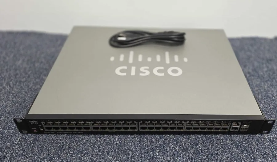 Коммутатор Cisco SG250-50HP-K9 V02 50-Port Gigabit PoE+ Smart Switch 192W