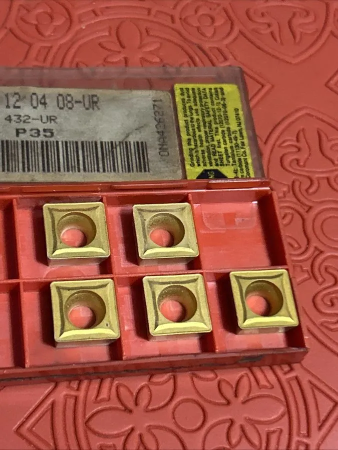 Режущий инструмент Sandvik SCMT 432-UR 435 Carbide Insert (Q8)