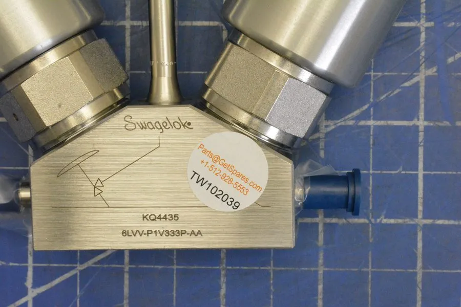 Клапан Swagelok 6LVV-P1V333P-AA Diaphragm Sealed, 2-Valve, 3-Port Monoblock, NC