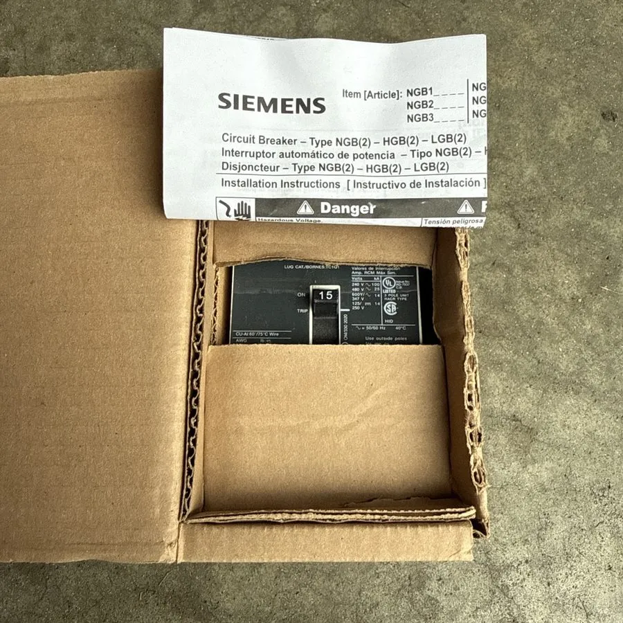 Автоматический выключатель Siemens NGB3K015B 3p 480v 15a Circuit Breaker ( NGB3K — фото лота 1