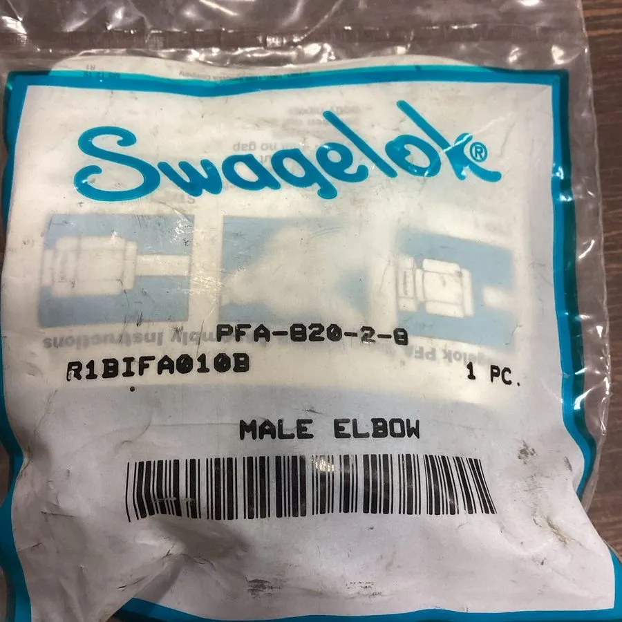 Фитинг Swagelok PFA-820-2-8 PFA Swagelok Male Elbow Tube Fitting R1BIFA010B