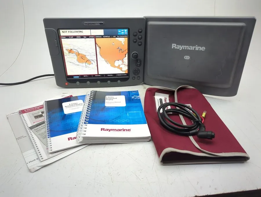 Радар RAYMARINE E120 E02013 GPS CHART PLOTTER FISHFINDER RADAR MFD DISPLAY UNIT