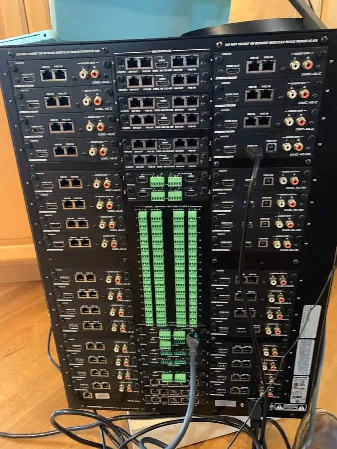 Видеокоммутатор Crestron DM-MD32X32 32x32 DigitalMedia Matrix Switcher Loaded 4K