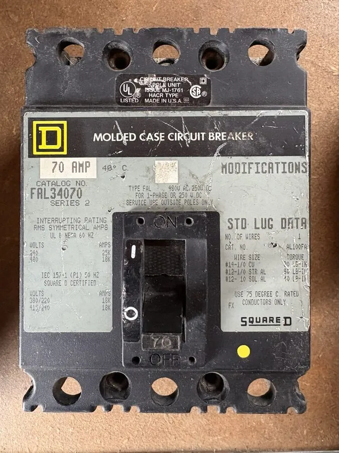 Автоматический выключатель SQUARE D FAL34070 70 AMP 480V 3 POLE CIRCUIT BREAKER  — фото лота 1
