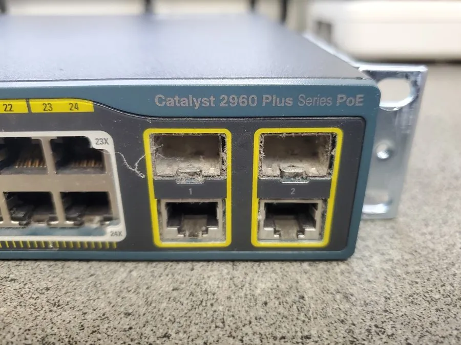 Коммутатор Cisco Catalyst WS-C2960+24LC-L 24-Port (8x PoE) 10/100 Fast Ethernet 