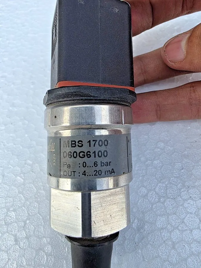 Датчик давления Danfoss 060G6100 pressure transmitter MBS 1700 — фото лота 1
