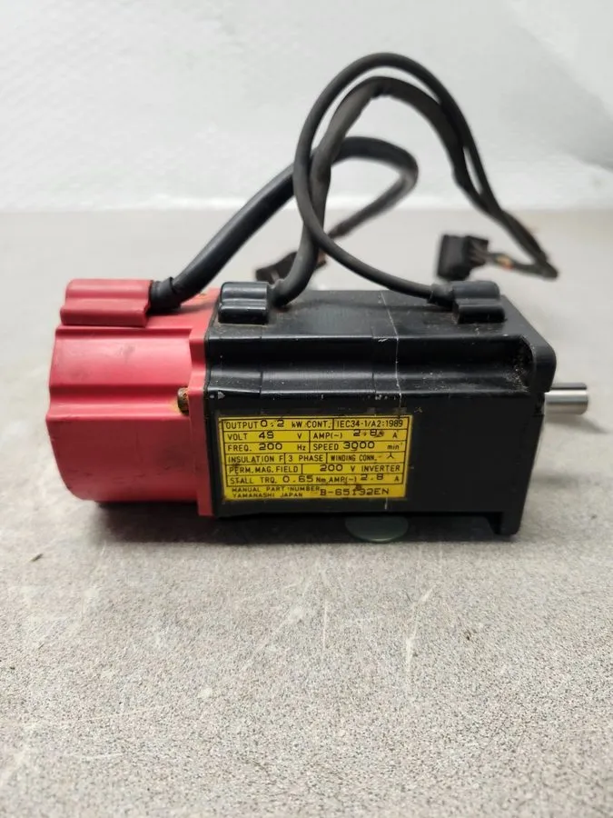 Серводвигатель GE FANUC A06B-0113-B178 0.5/3000 AC SERVO MOTOR