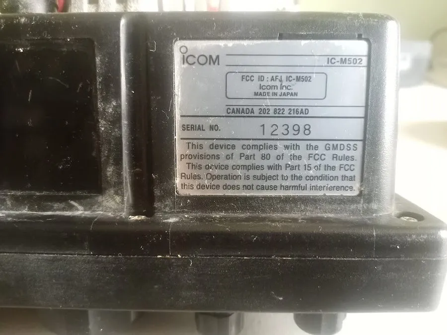 Радиостанция ICOM VHF MARINE BOAT RADIO TRANSCEIVER IC-M502 A W/ HM-144B FIST MI