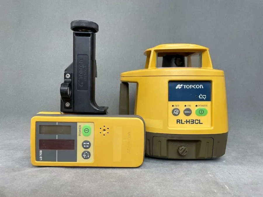 Нивелир TOPCON RL-H3CL Rotary Laser Level with Receiver Holder Set Calibrated