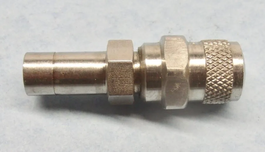 Клапан Swagelok SS-4P6T Stainless Steel Quarter Turn Plug Valve 1/4” Tube OD — фото лота 2