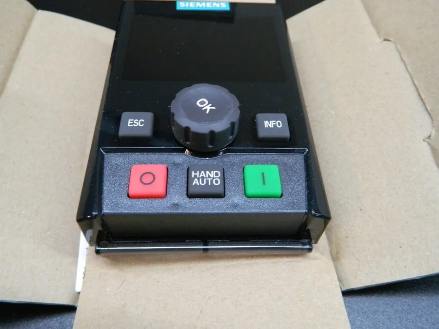 Частотный преобразователь Siemens 6SL3255-0AA00-4JA1 SINAMICS IOP Operator Panel